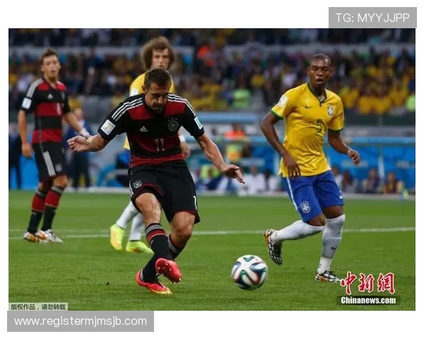 德国在巴西世界杯中7比1战胜巴西：比赛过程中的关键转折点详解